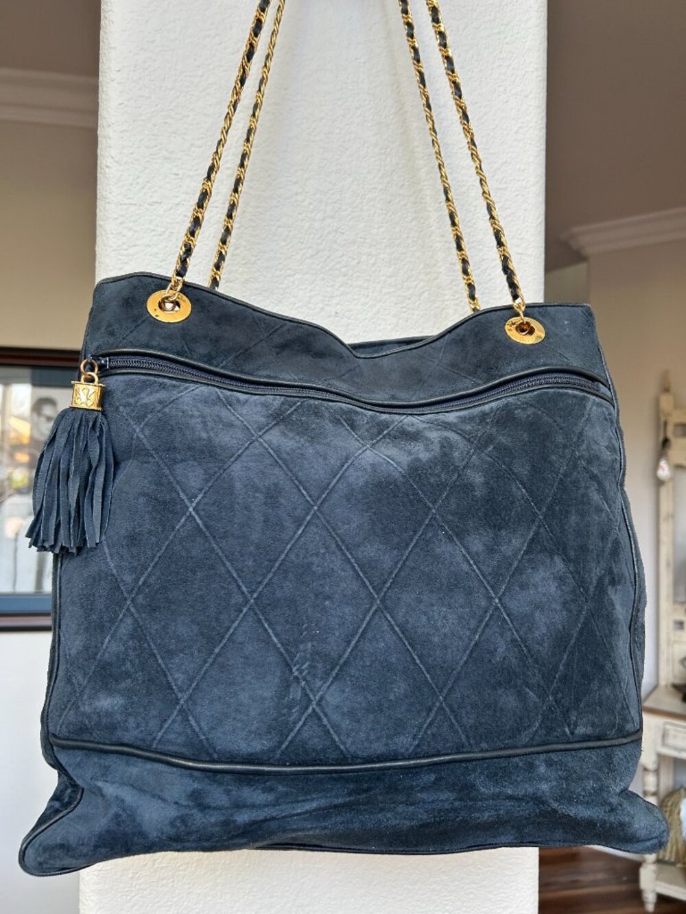 Vintage Jay Herbert New York blue suede hobo bag. - Picture 4 of 10
